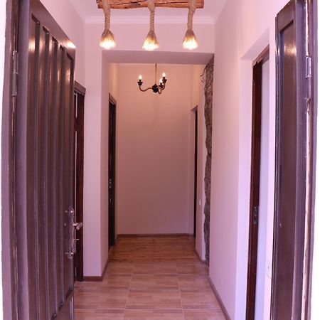 Legend Guest House Yekhegis エクステリア 写真